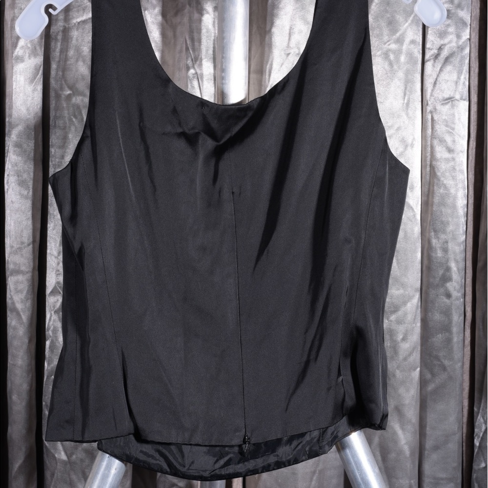 Peter Nygard square neck blouse with boned bodice - Picture 8 of 8